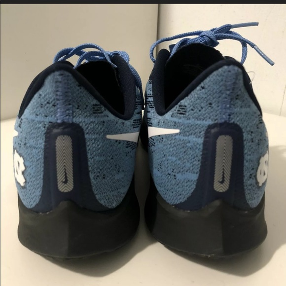 Athletic_Shoes